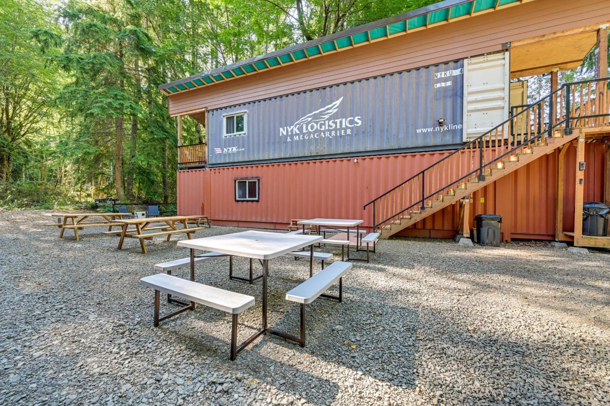 Unique Container Studio With Deck And Fire Pit! Buckley Εξωτερικό φωτογραφία