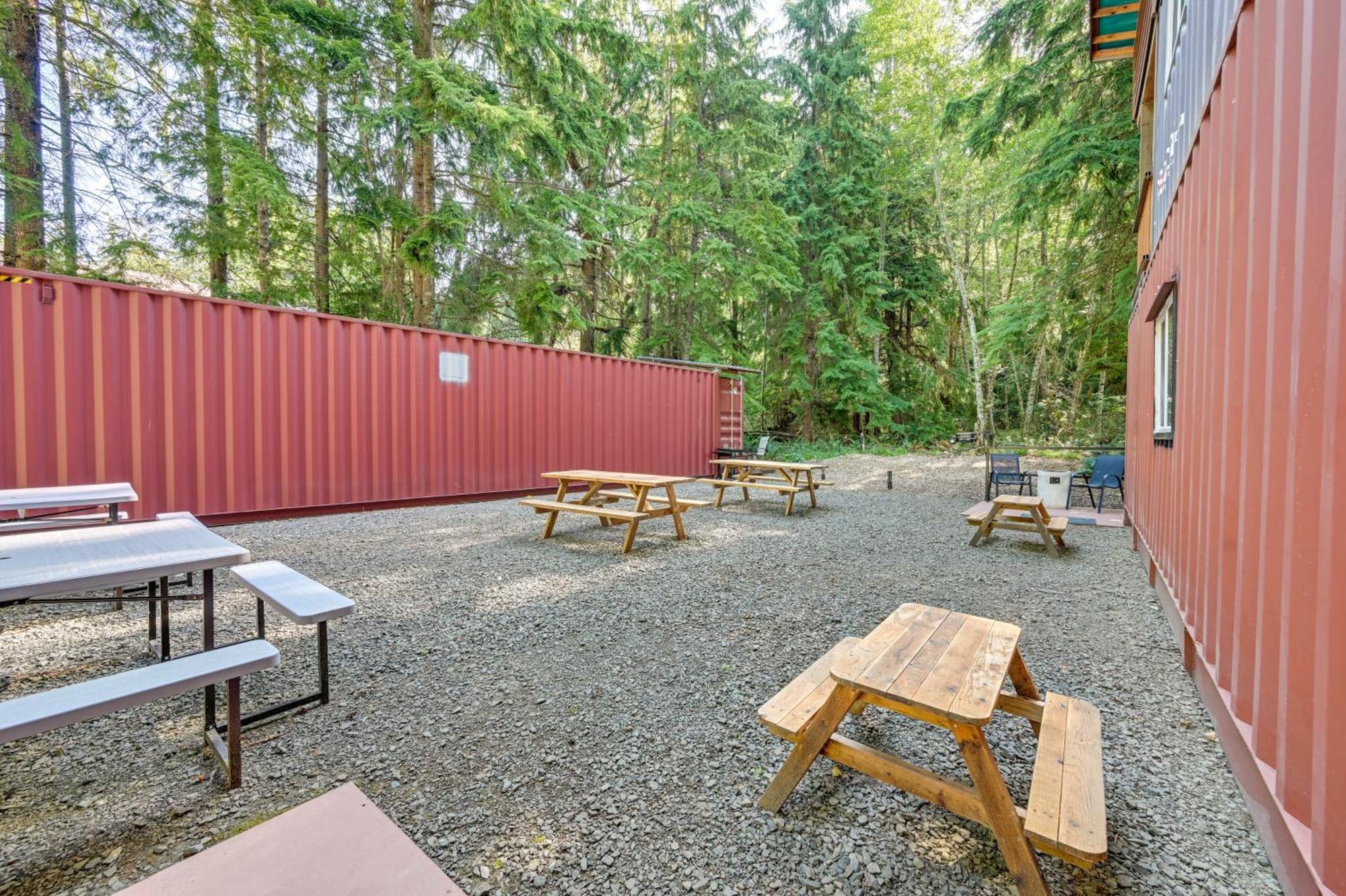 Unique Container Studio With Deck And Fire Pit! Buckley Εξωτερικό φωτογραφία